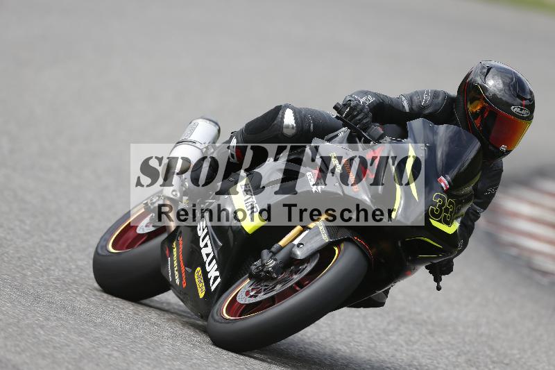 /37 28.07.2025 Dunlop Ride und Test Day ADR/Einsteiger gruen/33